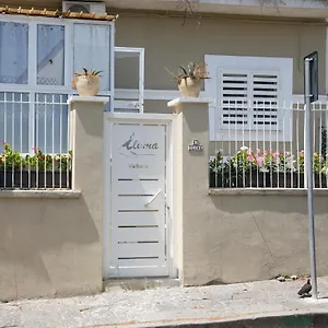 https://bnb-iluma-via-roma.hotels-amalfi.com