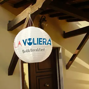 https://la-voliera-bed-breakfast.it-tuscanyhotel.com